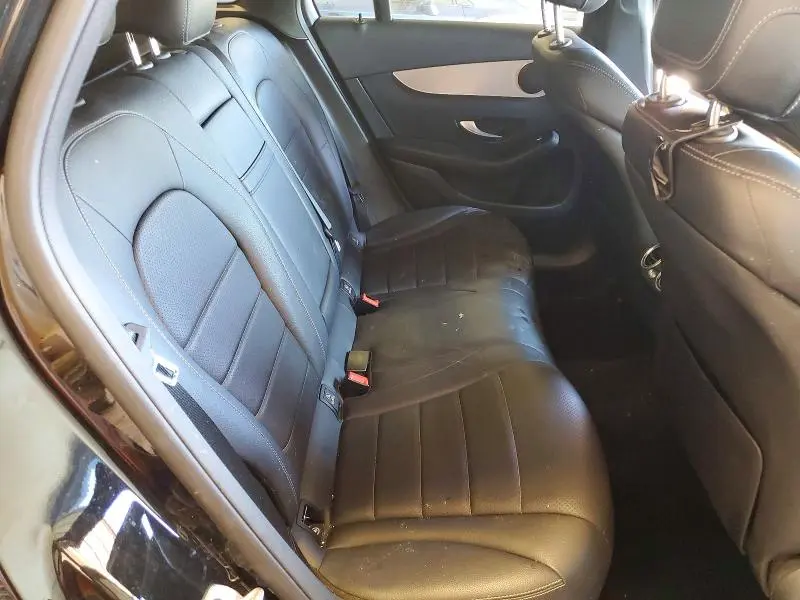 2021 MERCEDES-BENZ GLC 300 4MATIC  