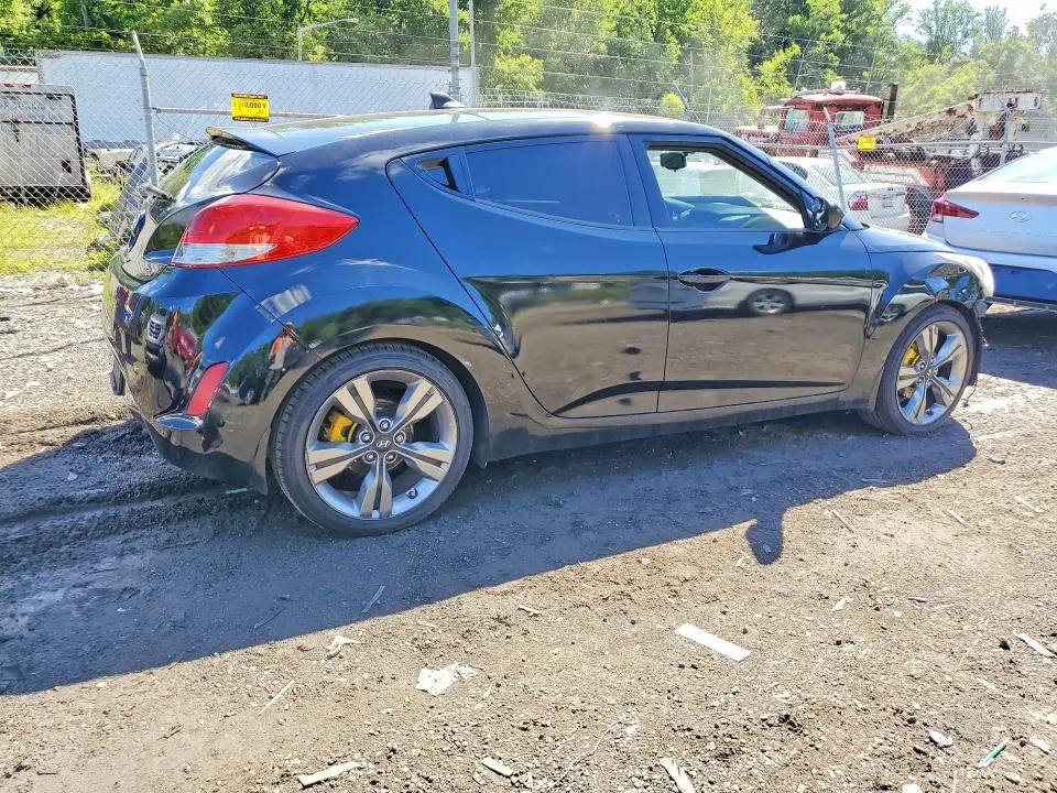2012 HYUNDAI VELOSTER BASE  