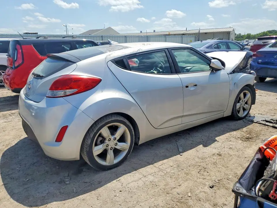 2012 HYUNDAI VELOSTER BASE  