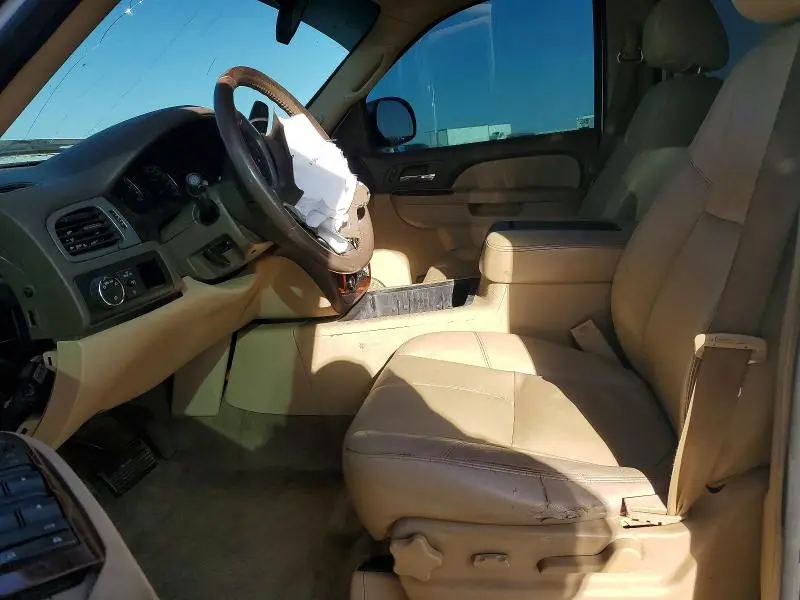 2012 CHEVROLET SUBURBAN C1500 LT  