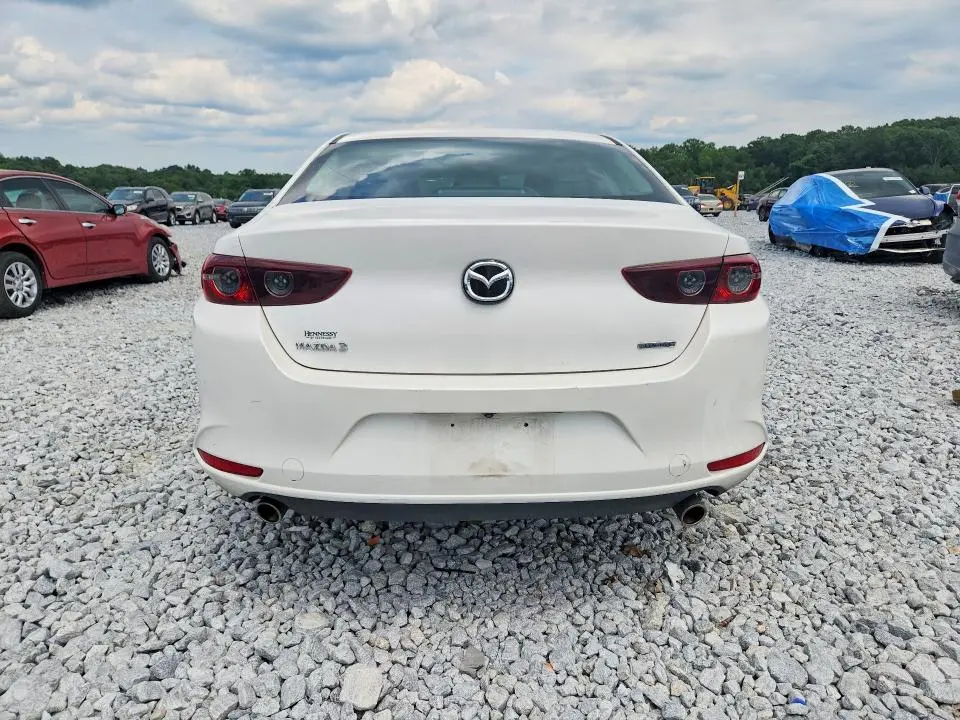 2021 MAZDA 3 SELECT  
