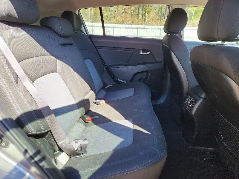 2015 KIA SPORTAGE LX  