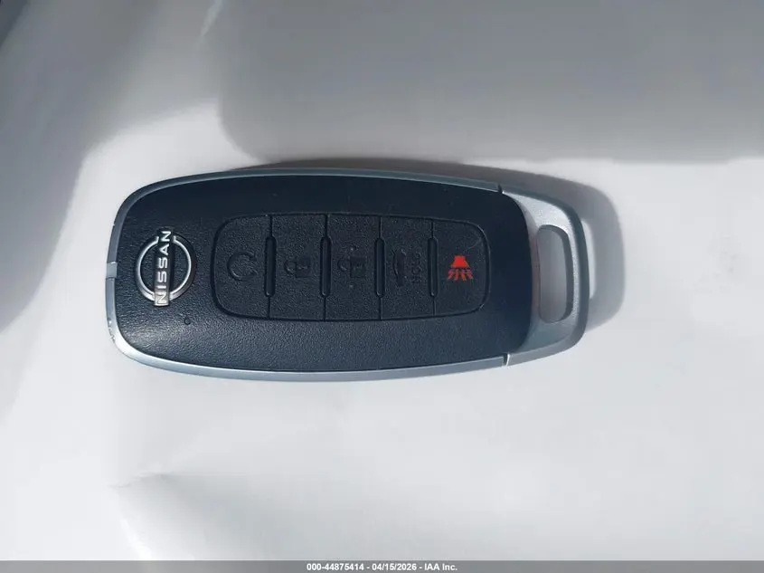 2024 NISSAN SENTRA SR XTRONIC CVT
