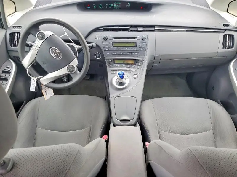 2010 TOYOTA PRIUS   