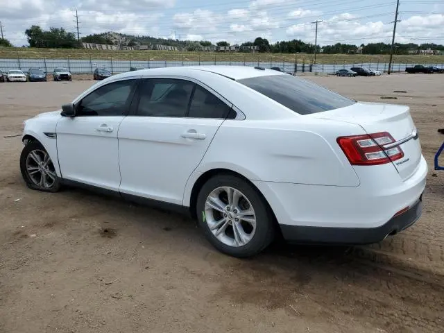 2016 FORD TAURUS SE  