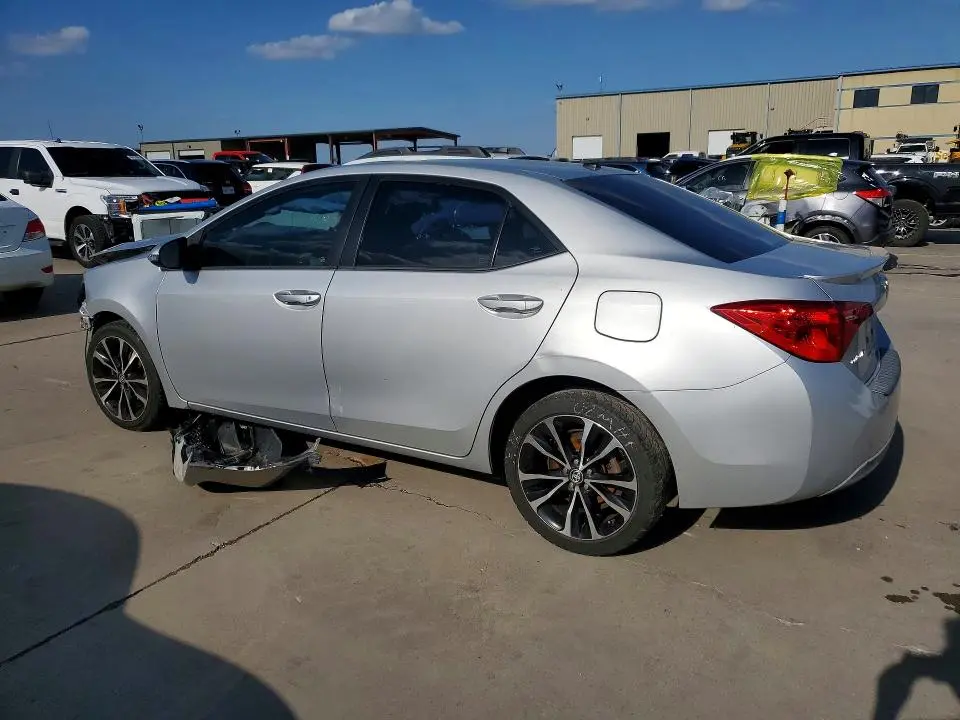 2018 TOYOTA COROLLA XSE  
