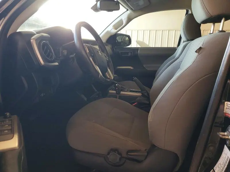 2019 TOYOTA TACOMA SR5 V6  