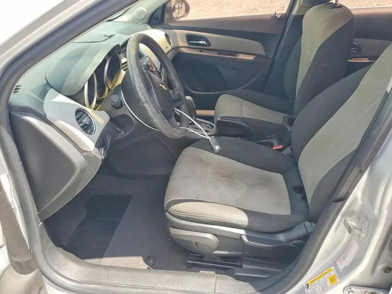 2011 CHEVROLET CRUZE LS  