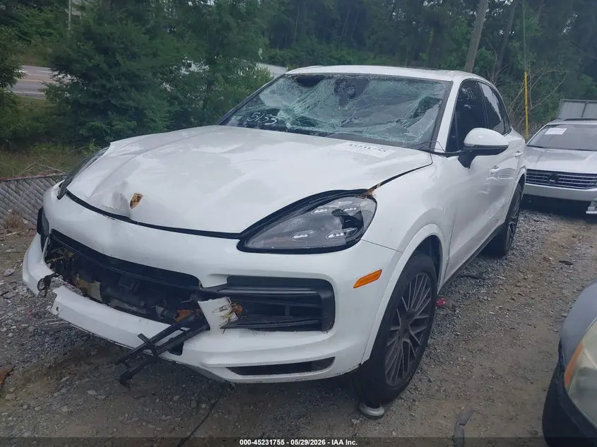 2020 PORSCHE CAYENNE  