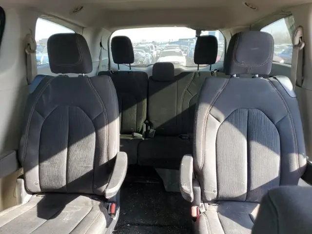 2018 CHRYSLER PACIFICA LX