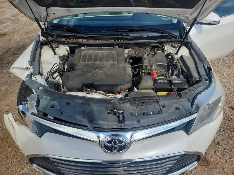 2016 TOYOTA AVALON XLE  