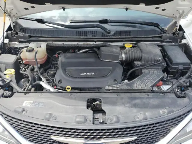 2018 CHRYSLER PACIFICA TOURING PLUS  