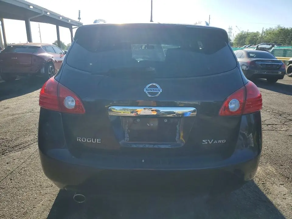 2012 NISSAN ROGUE S  