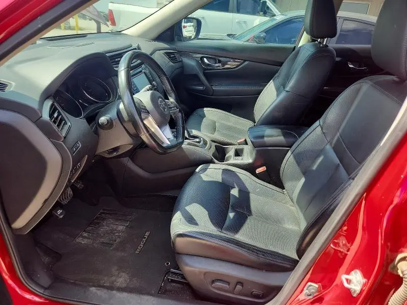2017 NISSAN ROGUE SL  