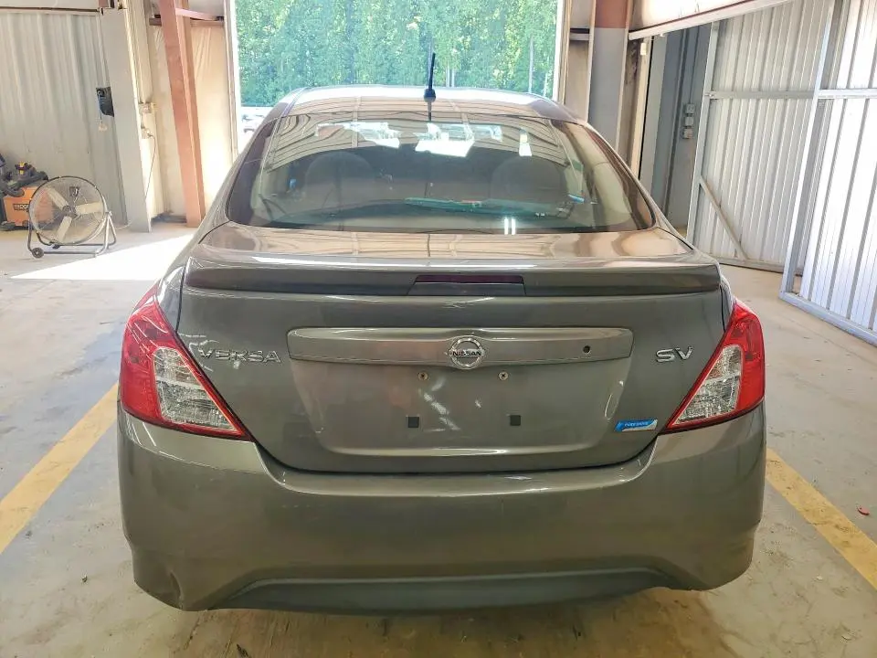 2015 NISSAN VERSA 1.6 SV  