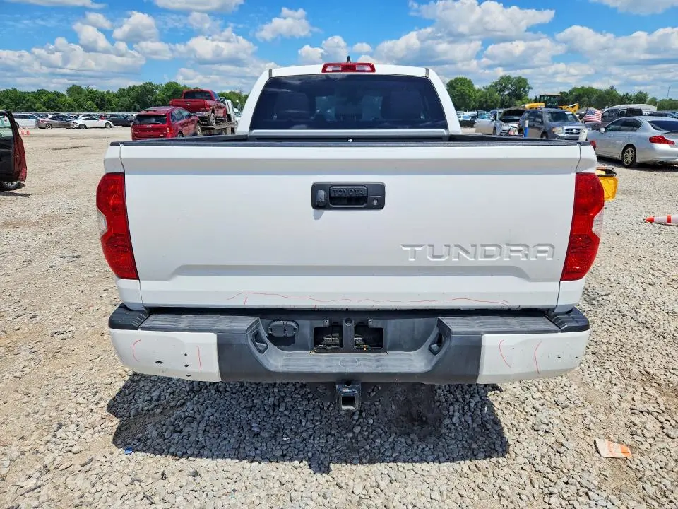 2021 TOYOTA TUNDRA SR5  