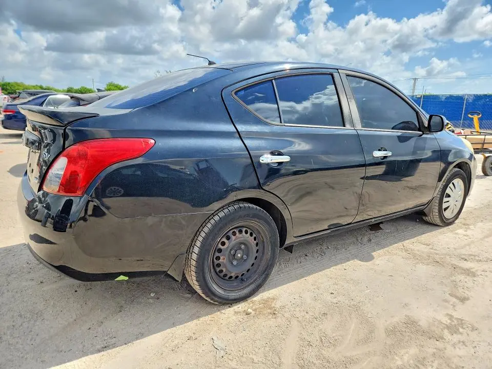 2014 NISSAN VERSA 1.6 S  