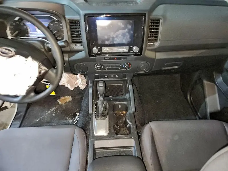 2024 NISSAN FRONTIER S  