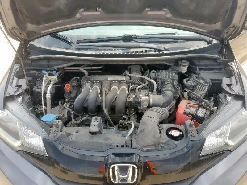 2015 HONDA FIT LX  
