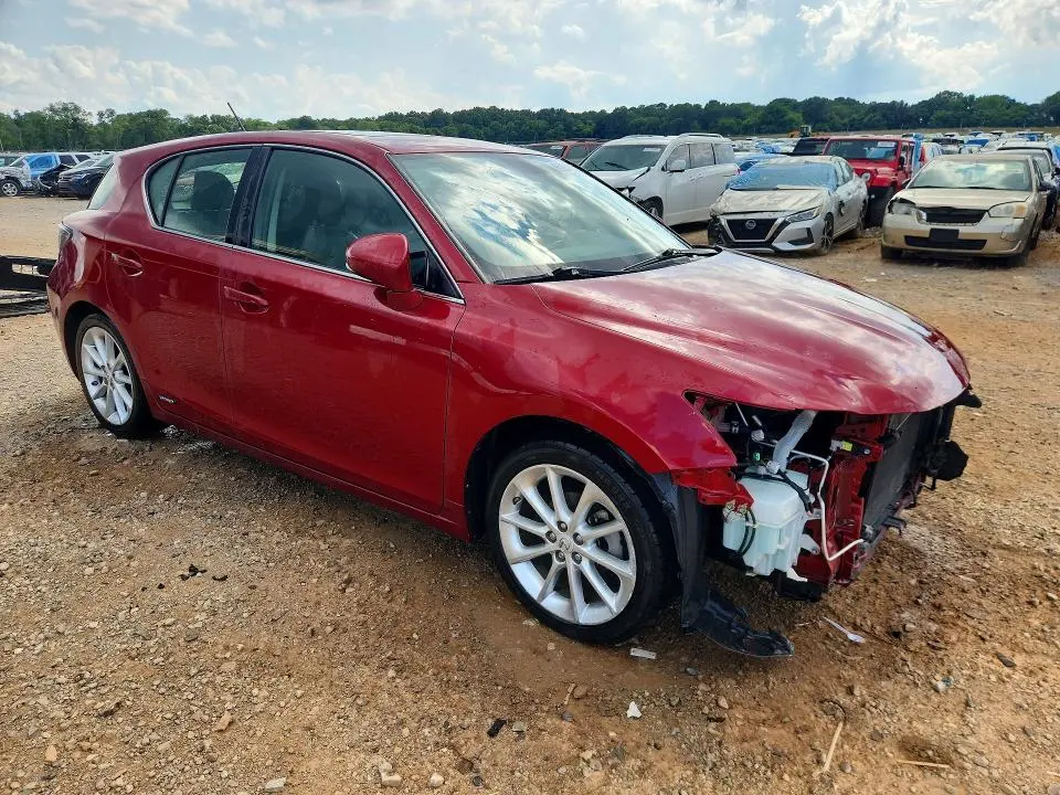 2013 LEXUS CT 200  