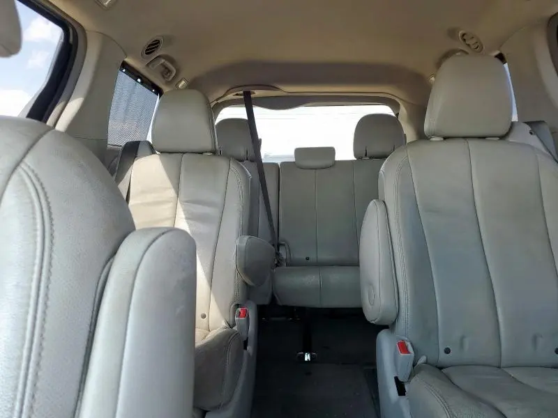 2012 TOYOTA SIENNA XLE 7 PASSENGER  