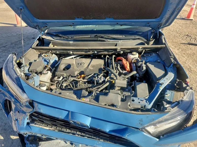 2022 TOYOTA RAV4 XSE  