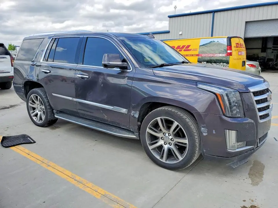 2015 CADILLAC ESCALADE LUXURY  