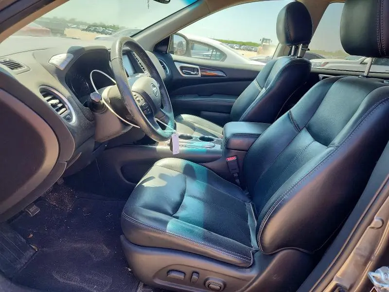 2015 NISSAN PATHFINDER SL  
