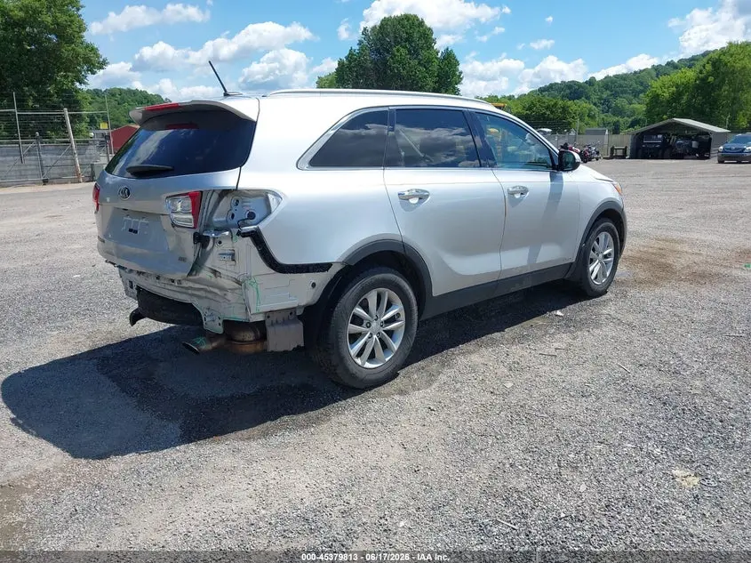 2017 KIA SORENTO 2.4L LX