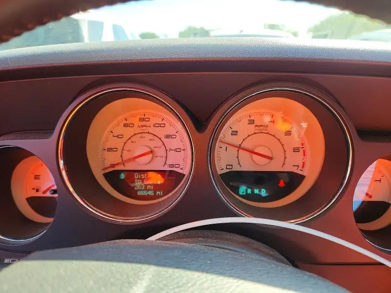 2011 DODGE CHALLENGER R/T  