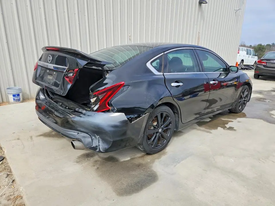 2017 NISSAN ALTIMA 2.5 SR  
