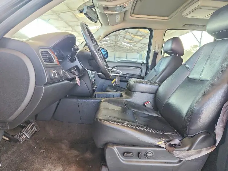 2012 GMC YUKON XL K1500 SLT  