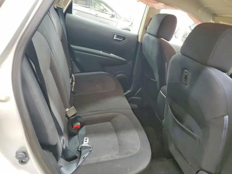 2011 NISSAN ROGUE S  