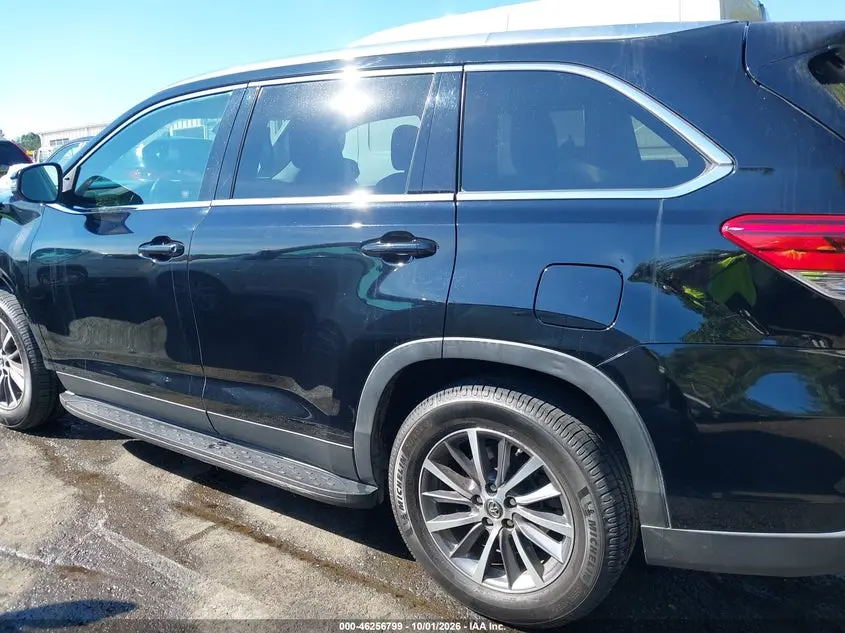 2019 TOYOTA HIGHLANDER XLE