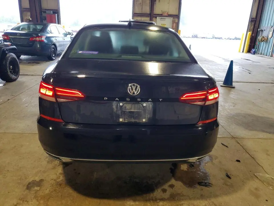 2021 VOLKSWAGEN PASSAT S  