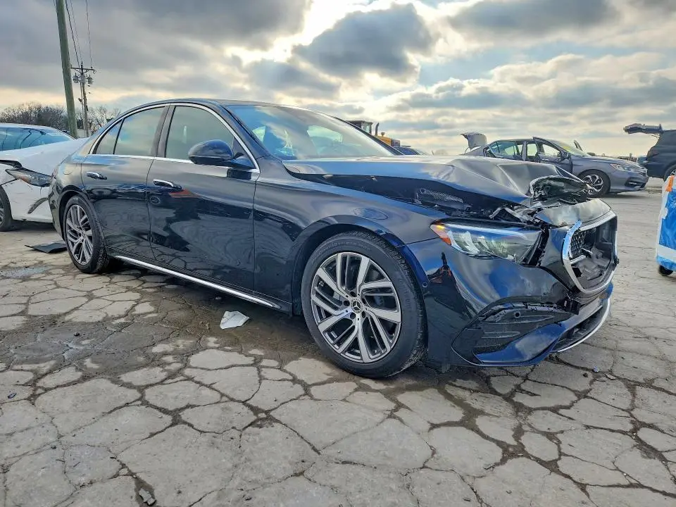 2025 MERCEDES-BENZ E 350  