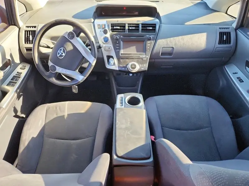2012 TOYOTA PRIUS V   