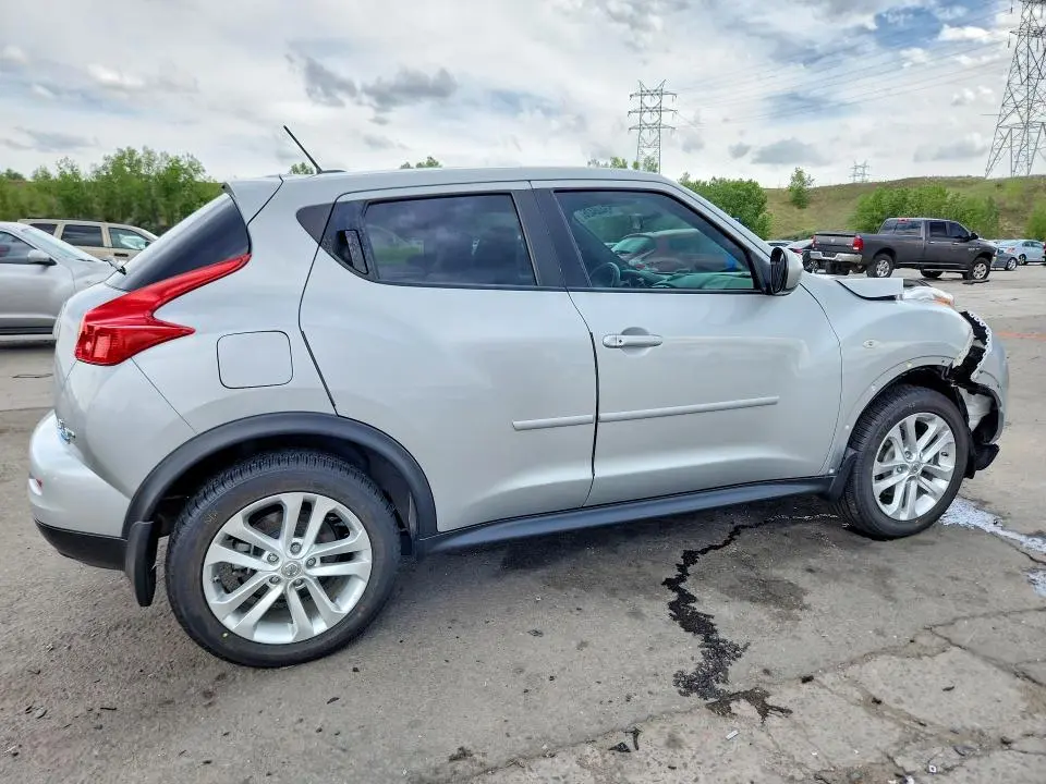 2014 NISSAN JUKE SL  