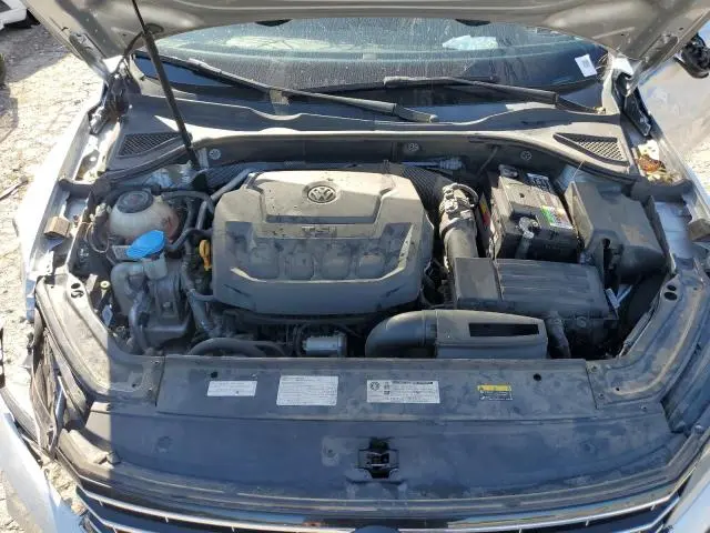 2018 VOLKSWAGEN PASSAT S  