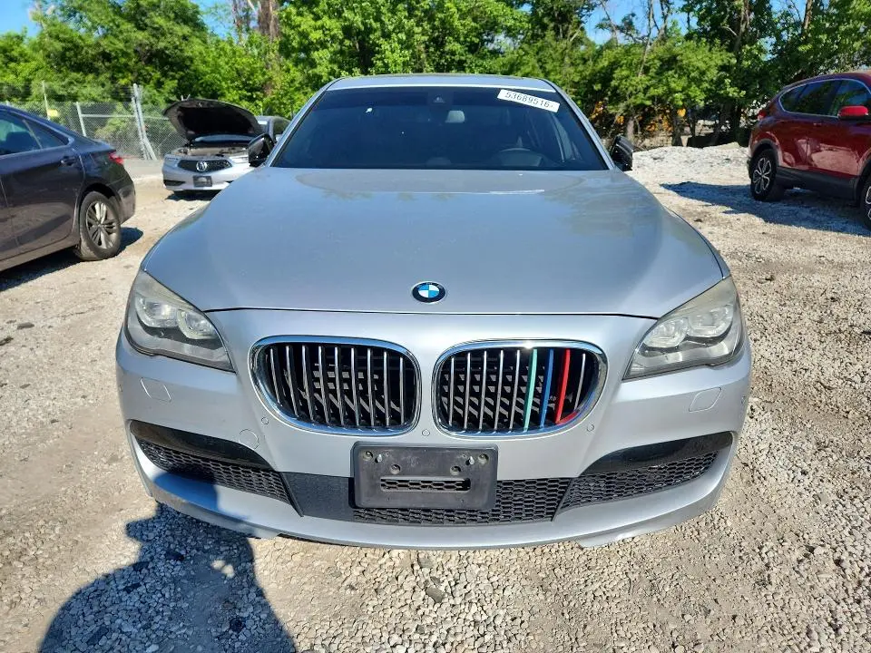 2014 BMW 750 LXI  