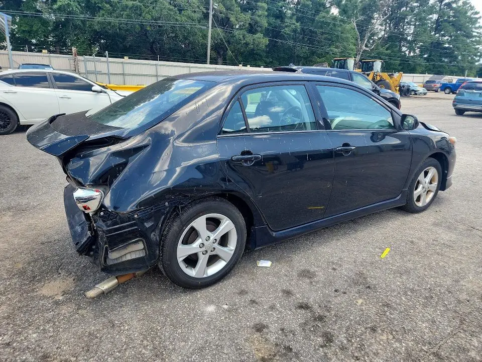 2011 TOYOTA COROLLA   