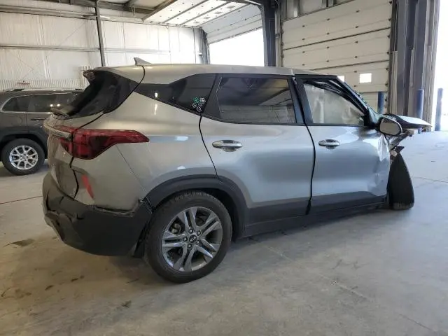 2021 KIA SELTOS LX  