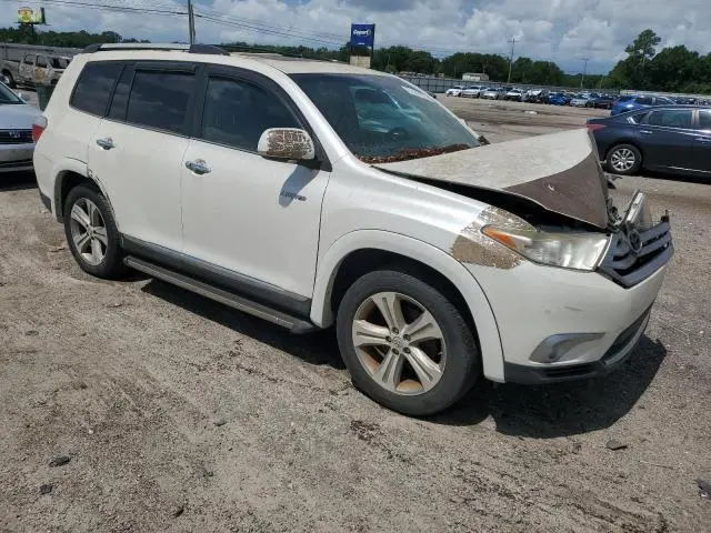2013 TOYOTA HIGHLANDER LIMITED