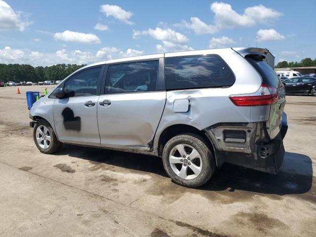 2018 TOYOTA SIENNA L