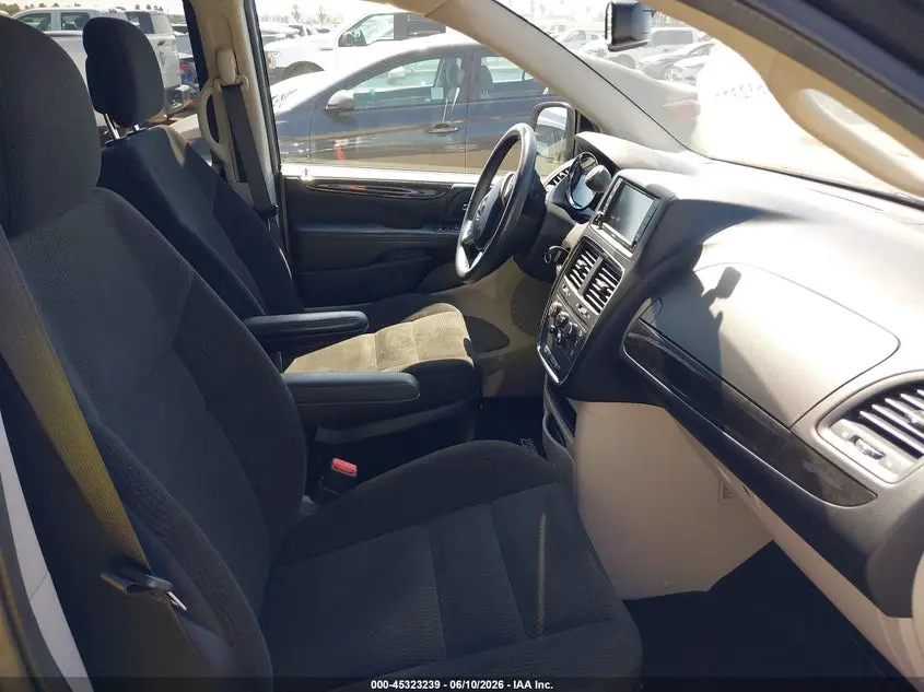 2017 DODGE GRAND CARAVAN SE