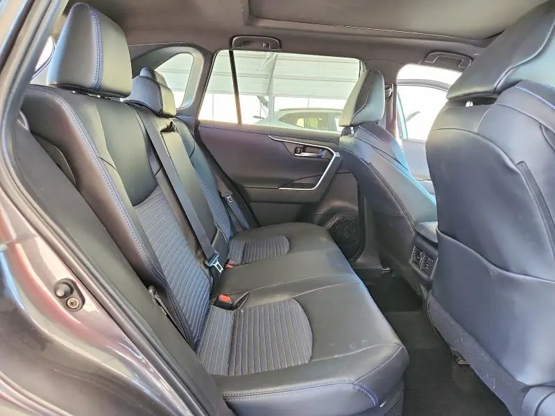 2024 TOYOTA RAV4 XSE  
