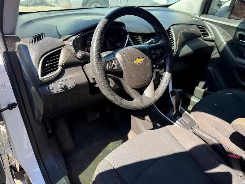 2021 CHEVROLET TRAX LS  