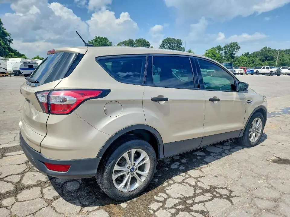 2018 FORD ESCAPE S  