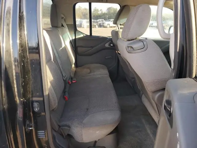 2012 NISSAN FRONTIER S  