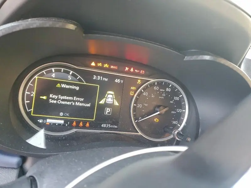 2024 NISSAN VERSA SV  